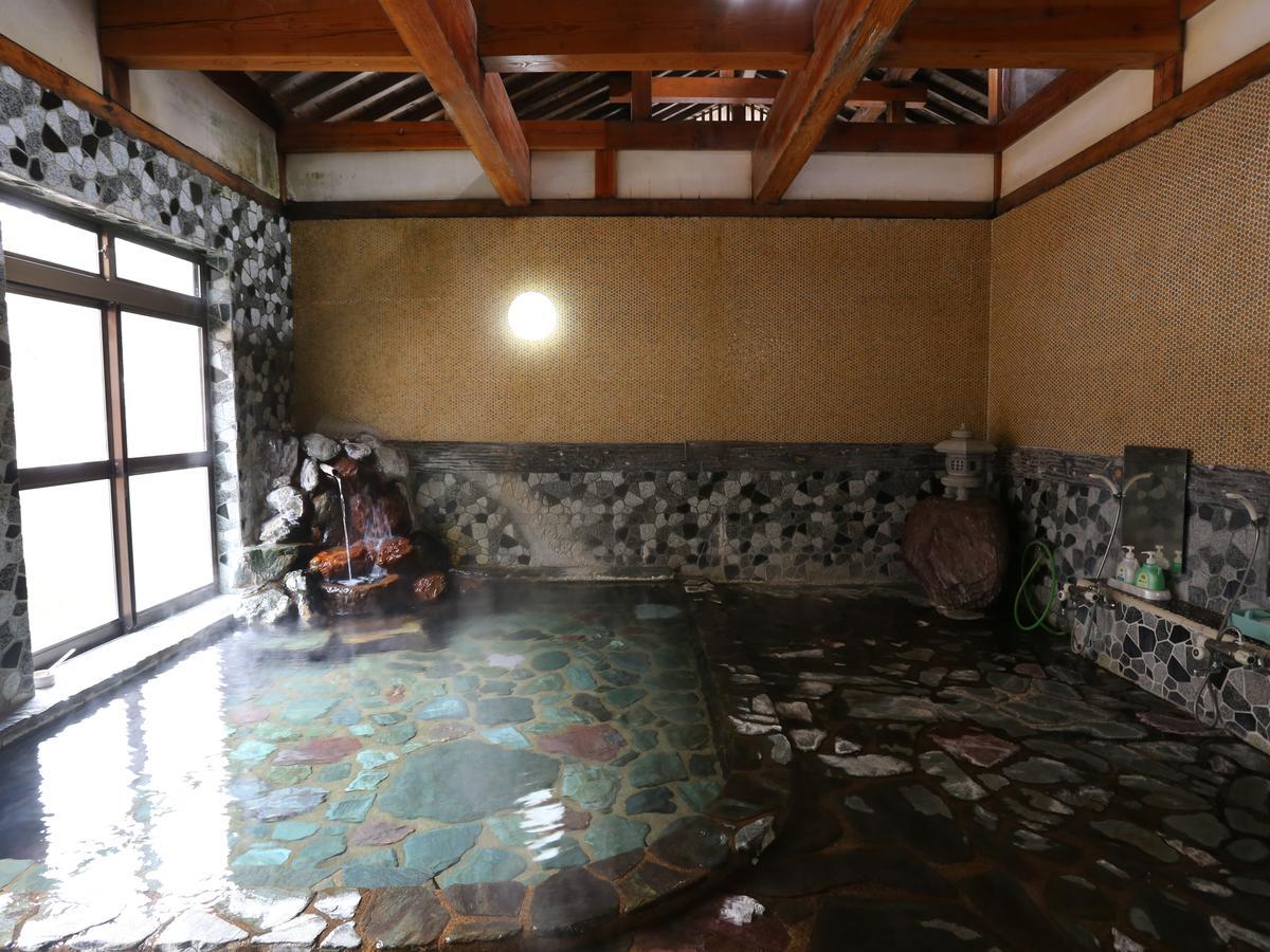 Отель Hoshigaoka Sanso Кусацу Экстерьер фото